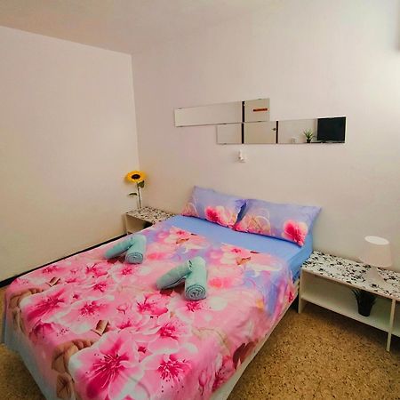 Sunny Room In Habitat Маспаломас Екстериор снимка